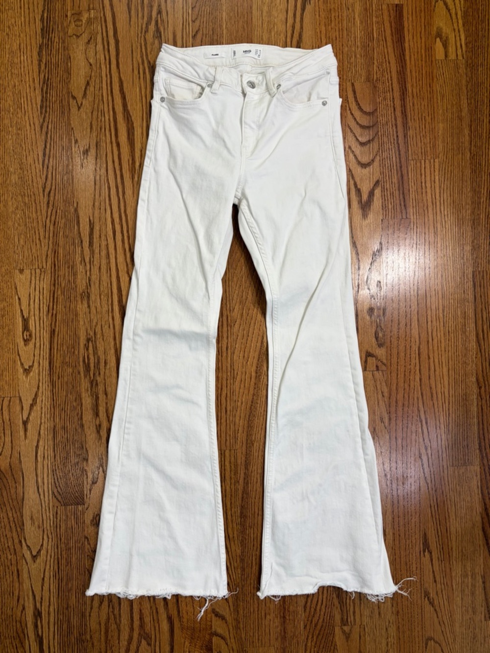MNG White Flare Raw Hem Jeans (4)
